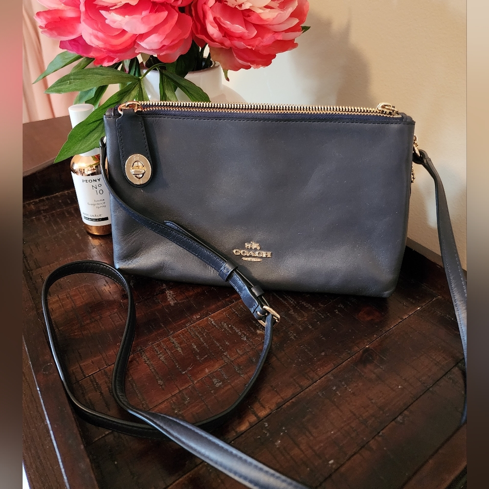 Coach Crobsy Smooth Crossbody